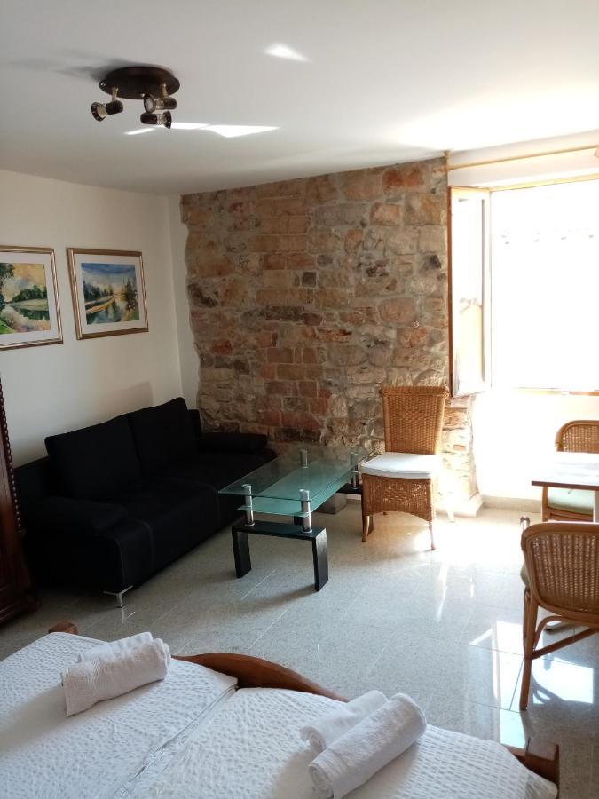 Casa Di Marko 105 M2 Garden Apartment Rovinj Exterior photo